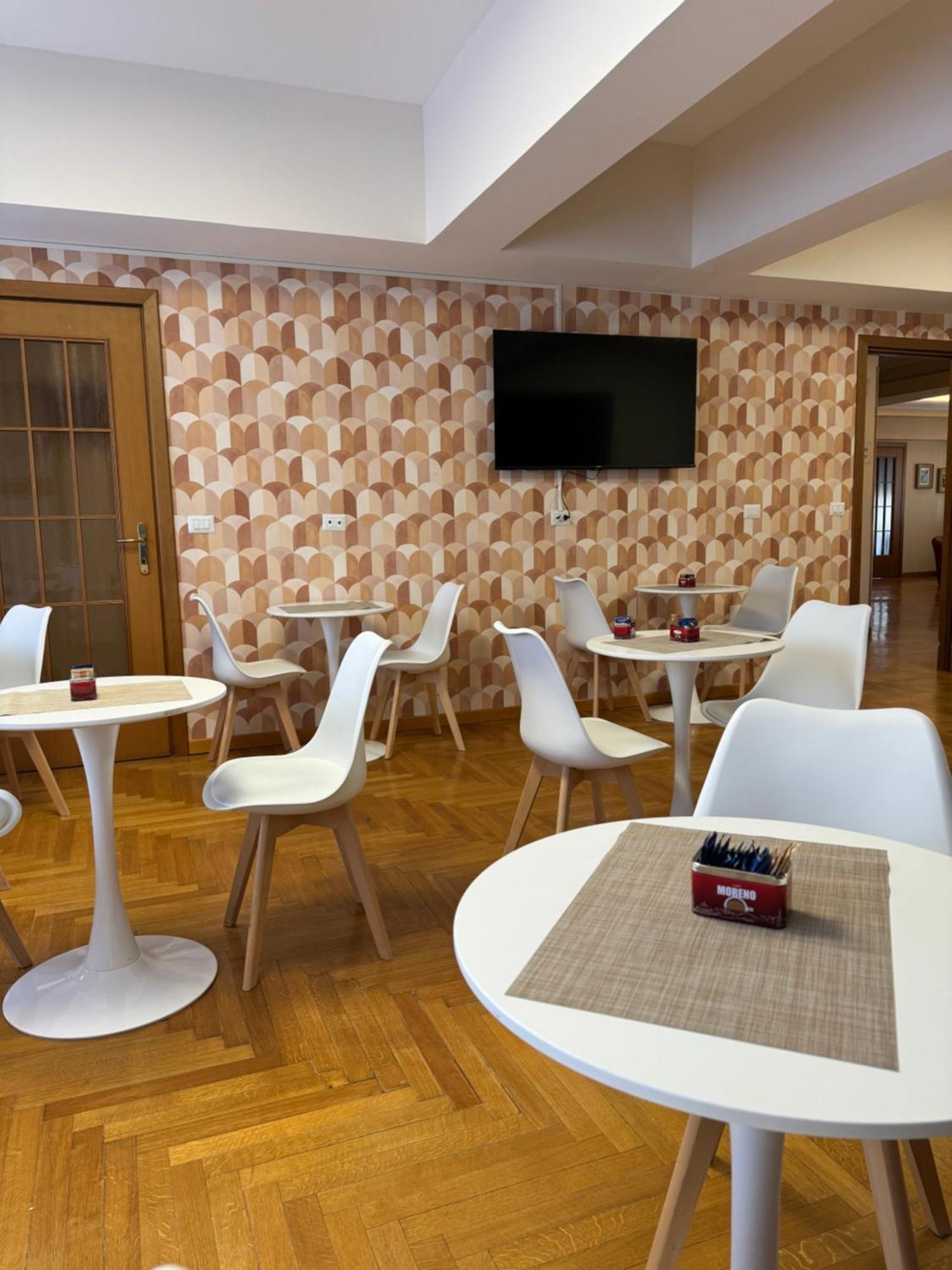 Hotel Oasi Santa Rosa Řím Exteriér fotografie